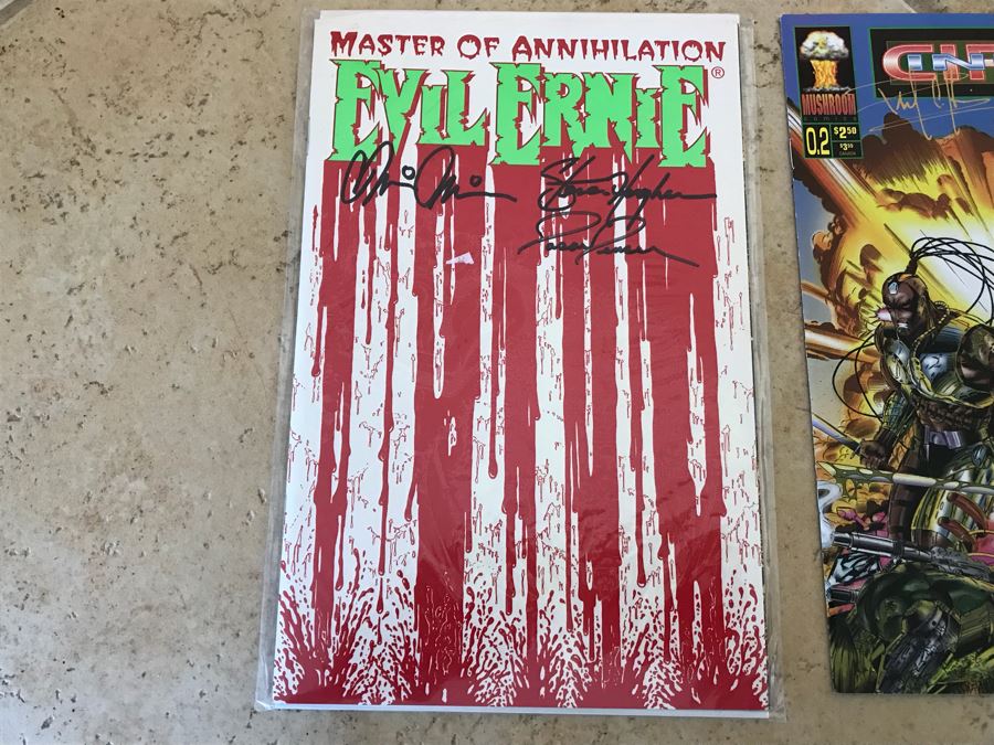 (6) SIGNED Comic Books [Photo 12]