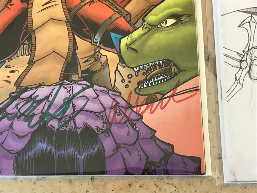 (6) SIGNED Comic Books [Photo 6]