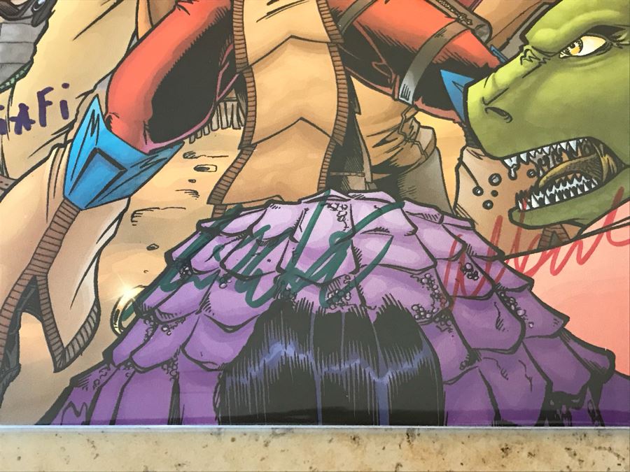 (6) SIGNED Comic Books [Photo 5]