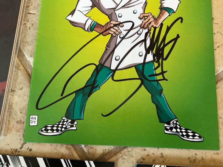 (3) SIGNED Comic Books [Photo 5]