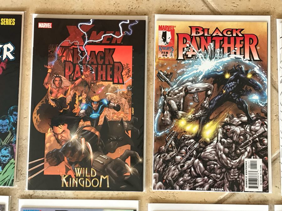 (32) Vintage Marvel Comics Black Panther Comic Books [Photo 4]