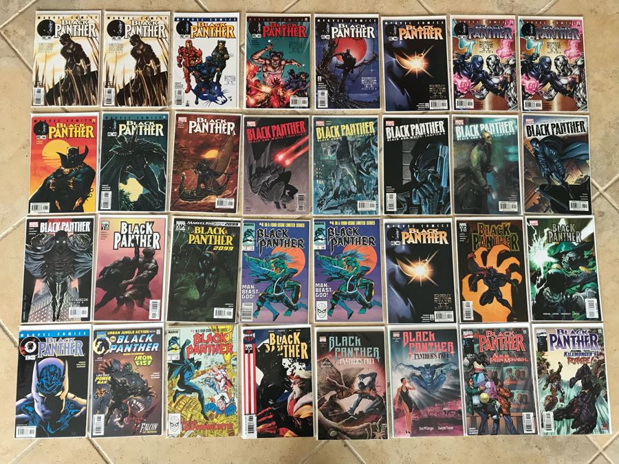 (32) Vintage Marvel Comics Black Panther Comic Books