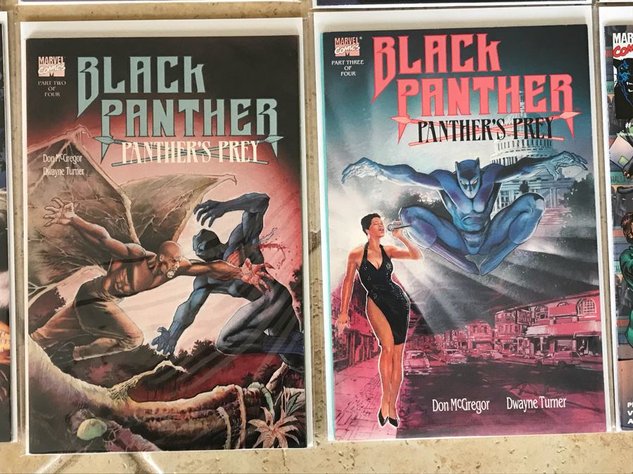 (32) Vintage Marvel Comics Black Panther Comic Books [Photo 16]