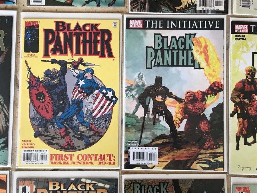 (32) Vintage Marvel Comics Black Panther Comic Books [Photo 11]