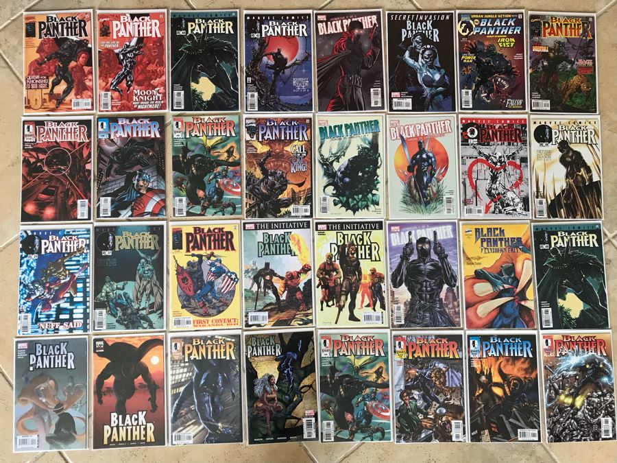 (32) Vintage Marvel Comics Black Panther Comic Books