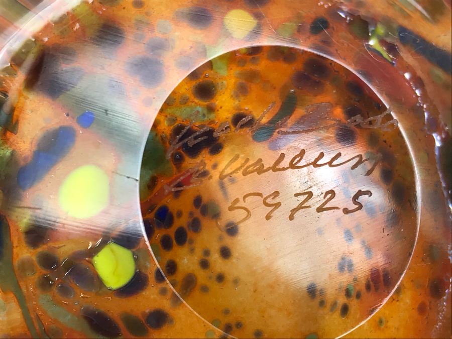 Signed Kosta Boda Swedish Art Glass Bowl [Photo 2]