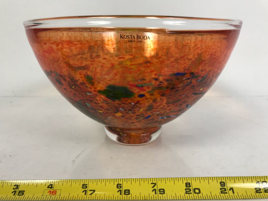 Signed Kosta Boda Swedish Art Glass Bowl [Photo 3]