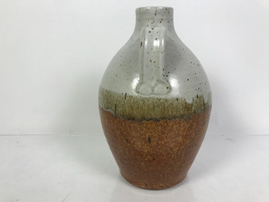 Signed 10' Crock Jug [Photo 3]