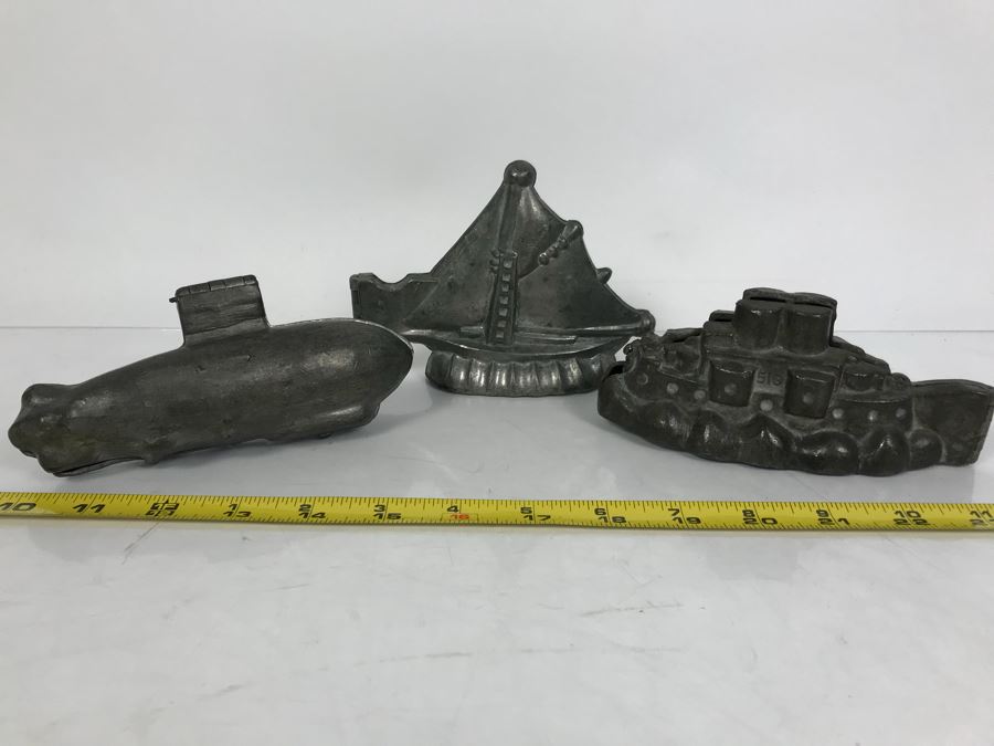 Vintage Pewter Ice Cream Molds Of Zepplin, Sailboat And Ship [Photo 1]