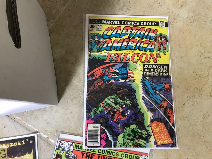 Long Box Of Vintage Comic Books - See Photos [Photo 8]