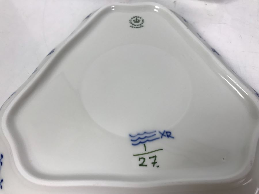 Royal Copenhagen Denmark Blue And White China Serving Platters And Casserole Dish With Lid [Photo 8]