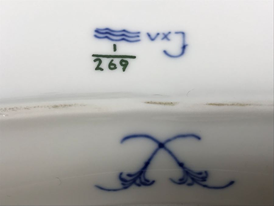Royal Copenhagen Denmark Blue And White China Serving Platters And Casserole Dish With Lid [Photo 11]