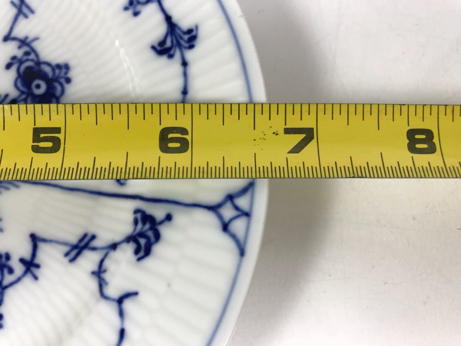 Set Of Royal Copenhagen Denmark Blue And White China Dishes Plates 6' And 6.5' With Storage Containers Apx 25 Pieces [Photo 11]