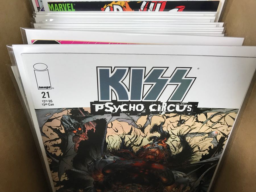 Long Box Of Vintage Comic Books - See Photos [Photo 17]