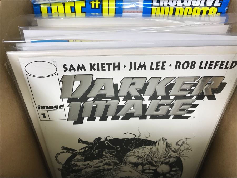 Short Box Of Vintage Comic Books - See Photos [Photo 16]