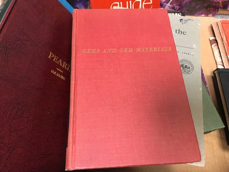 Collection Of Vintage Books On Jewelry Making, Gemstones, Pearls, Gem And Gold Prospecting - See Photos [Photo 12]