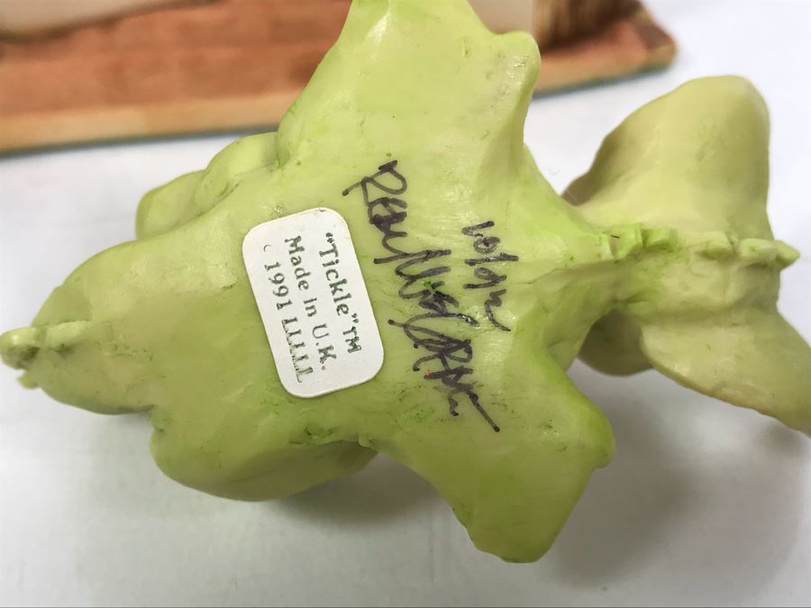 Collection Of (11) Mainly SIGNED Real Musgrave's Whimsical World Of Pocket Dragons And Pins - See Photos [Photo 23]