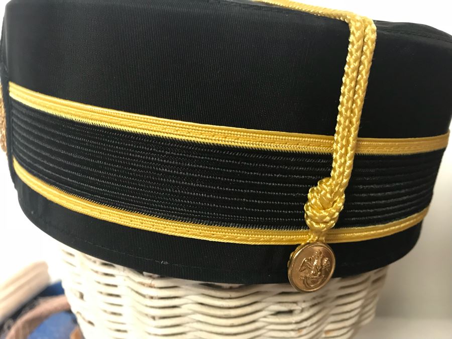 (19) Vintage Women's Hats And Military Hat [Photo 4]