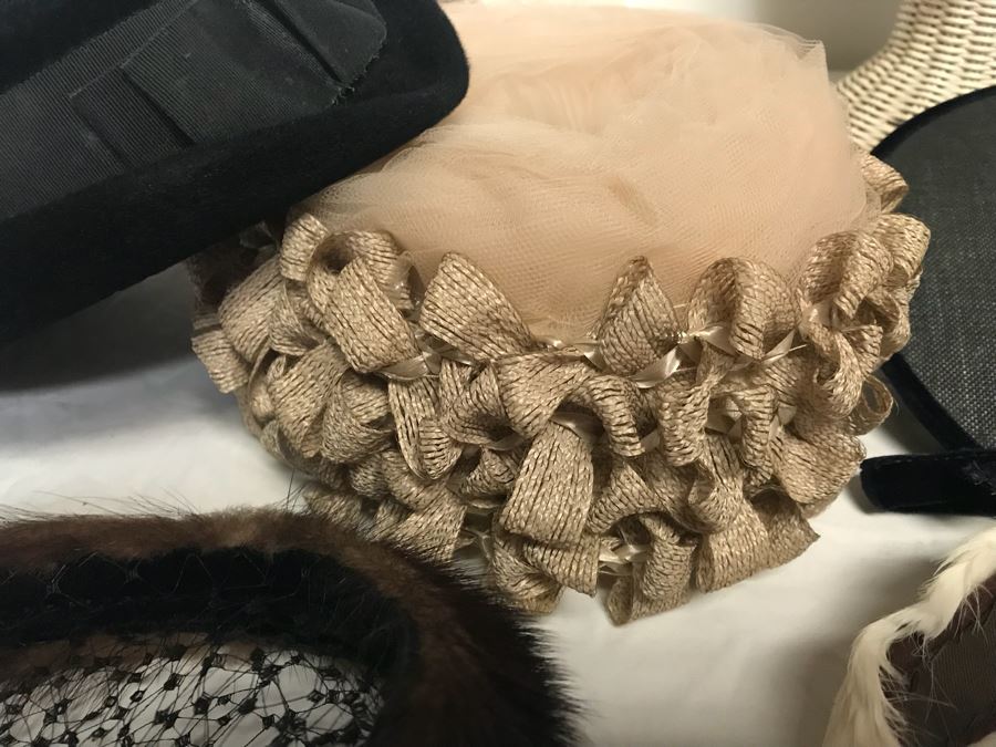 (15) Vintage Women's Hats [Photo 16]