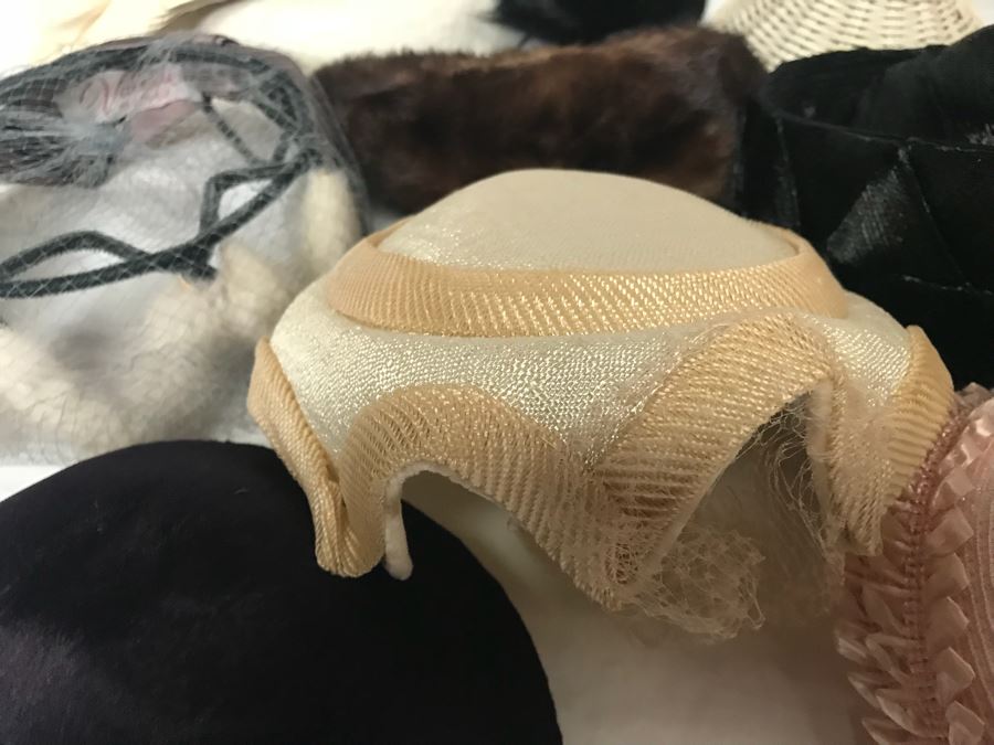 (12) Vintage Women's Hats And Marine Corps Hat [Photo 10]