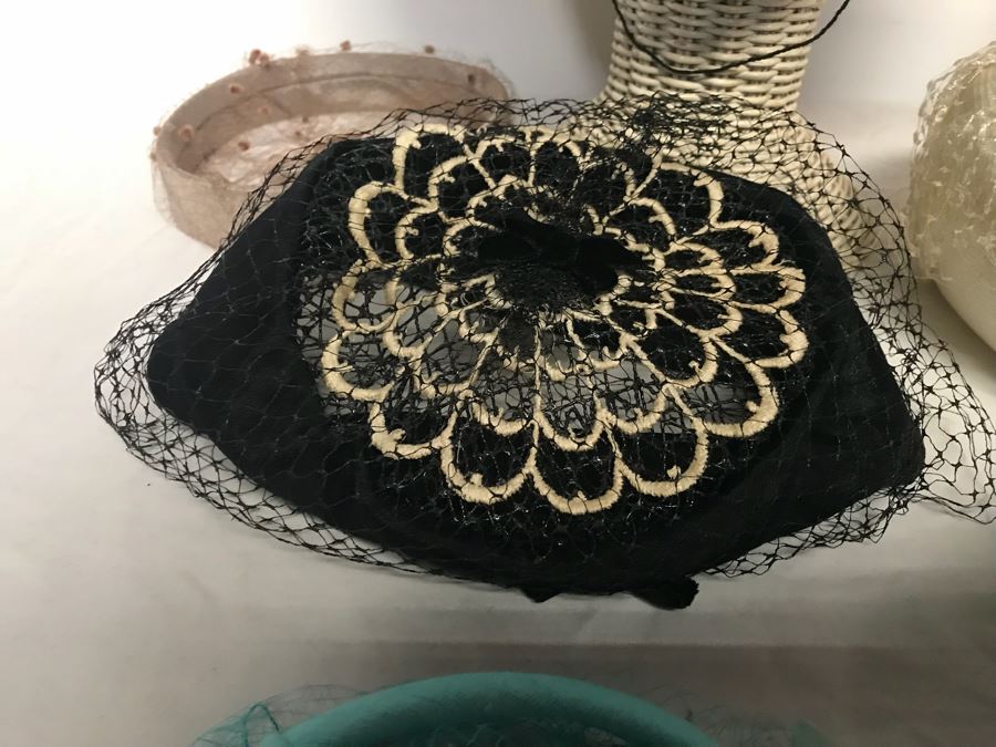 (11) Vintage Women's Hats [Photo 12]