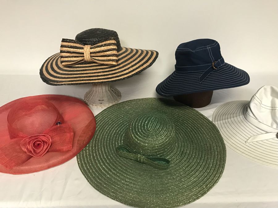 (5) Women's Hats