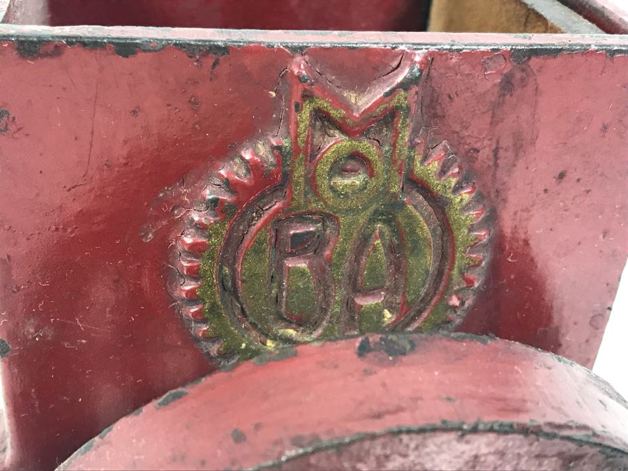 Vintage Orionette Meat Grinder With Wooden Handle [Photo 4]