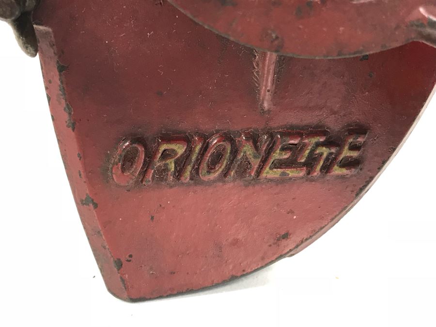 Vintage Orionette Meat Grinder With Wooden Handle [Photo 3]