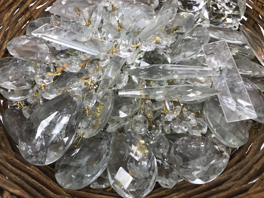 11' Woven Basket Filled With Chandelier Crystals [Photo 3]