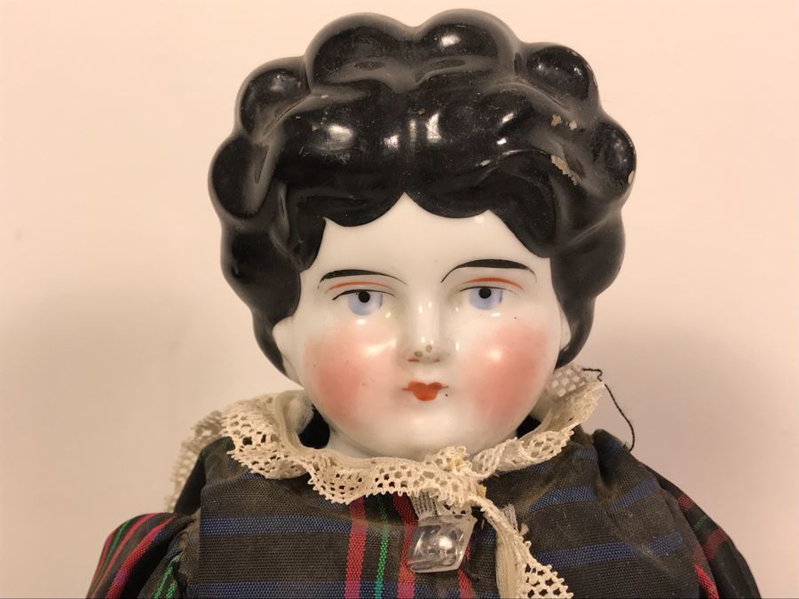 Pair Of Vintage Porcelain Head Dolls With Porcelain Doll Head [Photo 4]