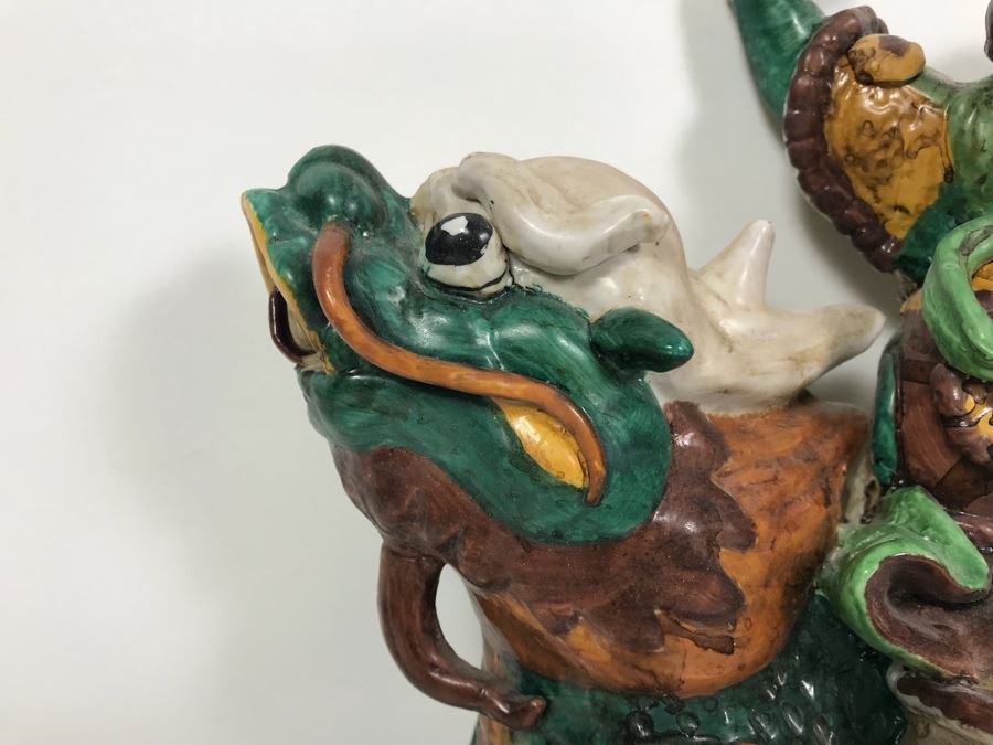 Asian Roof Tile - Wall Mountable 13' X 13' [Photo 4]