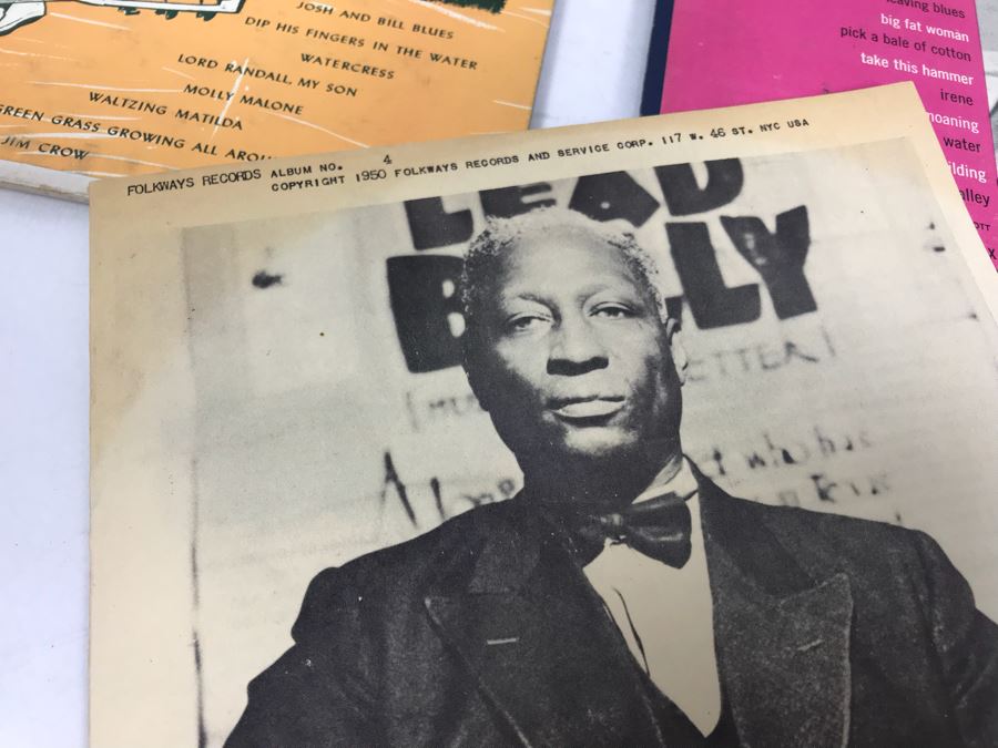 Collection Of (5) Vintage Blues Vinyl Records Featuring Leadbelly And Josh White [Photo 3]