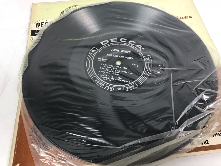 Collection Of (5) Vintage Blues Vinyl Records Featuring Leadbelly And Josh White [Photo 20]