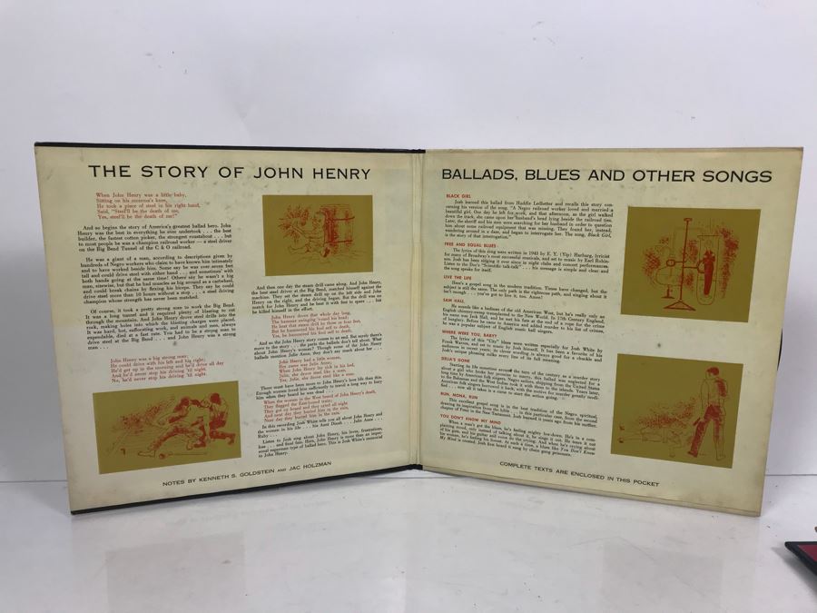 Collection Of (5) Vintage Blues Vinyl Records Featuring Leadbelly And Josh White [Photo 24]