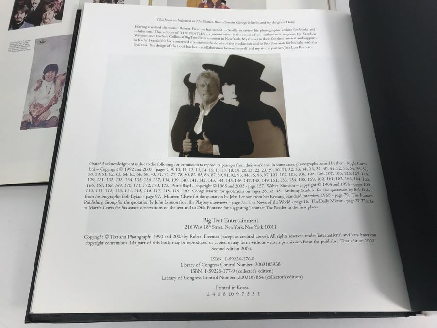 (2) Beatles Coffee Table Books: The Beatles A Private View Robert Freeman And The Beatles Forever Nicholas Schaffner And Capital Records 45 Paperback Writer And Rain Record [Photo 17]
