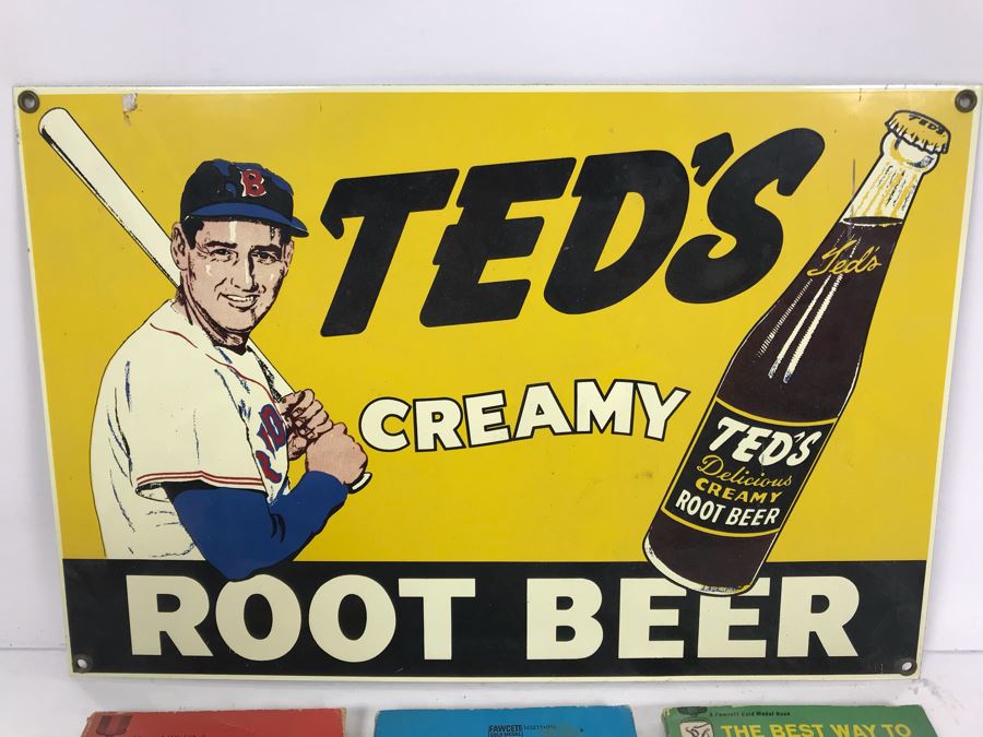Reproduction Ted's Creamy Root Beer Baseball Motif Metal Sign And (3) Jack Nicklaus Paperback Golf Instruction Books [Photo 2]
