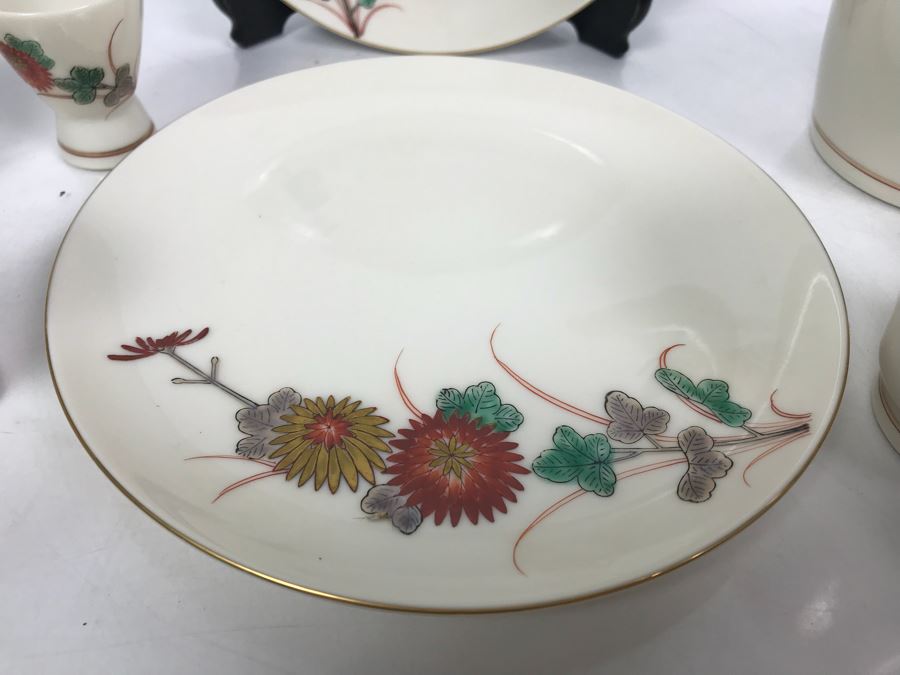 Asian China Set With Teapot Tea Service And Sake Set [Photo 7]