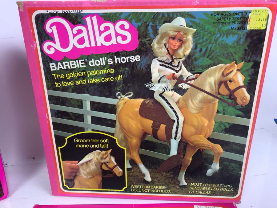 Vintage New Old Stock Barbie Toys: Dream Horse Prancer, Dallas Barbie Doll's Horse And (2) Fluff Barbie Doll's Cuddly Kitten [Photo 4]