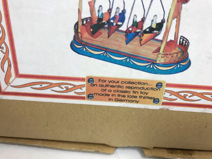 Pair Of German Tin Mechanical Wind-Up Toys 2005 Reproductions Of Antique Carousel And Antique Boat Swing By Wagner / Brunn In Boxes [Photo 13]