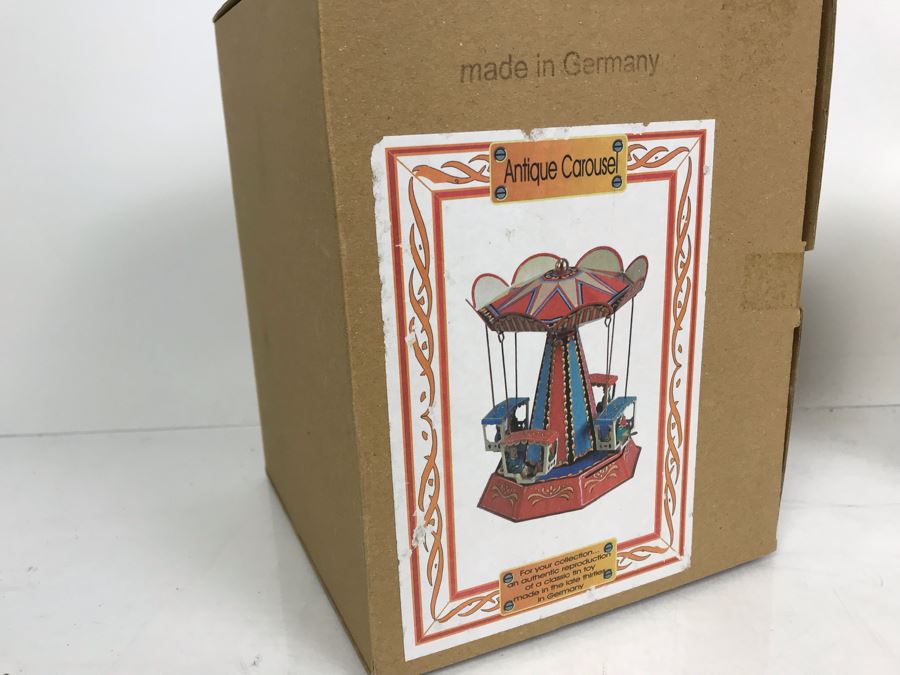 Pair Of German Tin Mechanical Wind-Up Toys 2005 Reproductions Of Antique Carousel And Antique Boat Swing By Wagner / Brunn In Boxes [Photo 14]