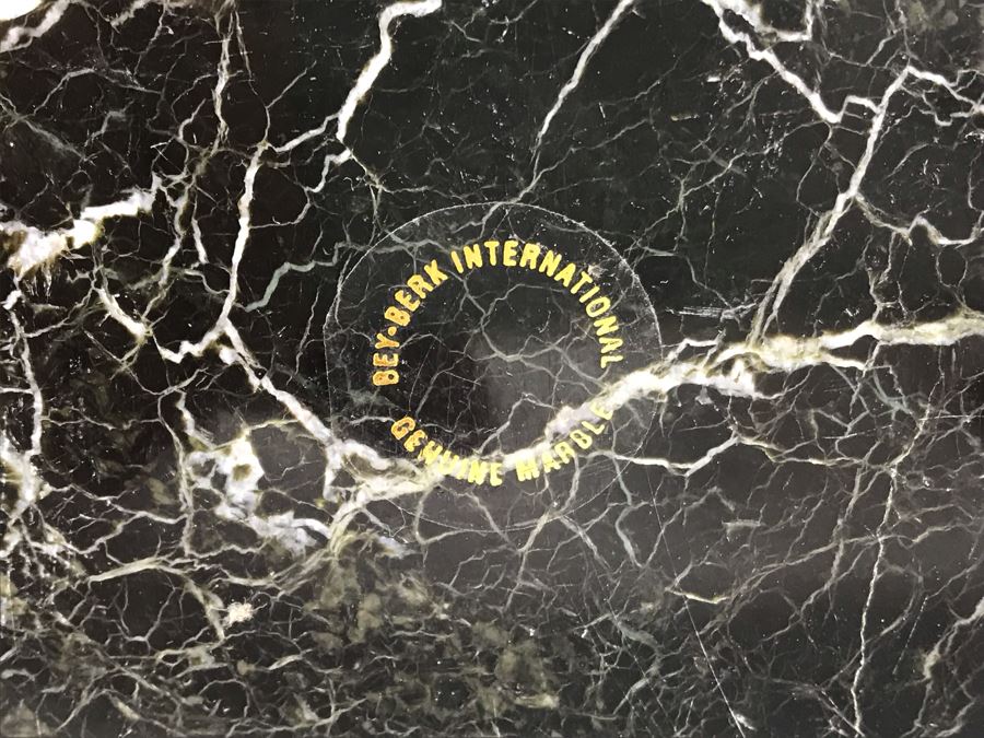 Divided Marble Box With Wall Street Bull And Bear Standing Off Bey-Berk International [Photo 11]