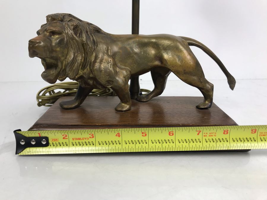Heavy Bronze Lion Desk Lamp Without Shade 9'W X 5'H [Photo 12]