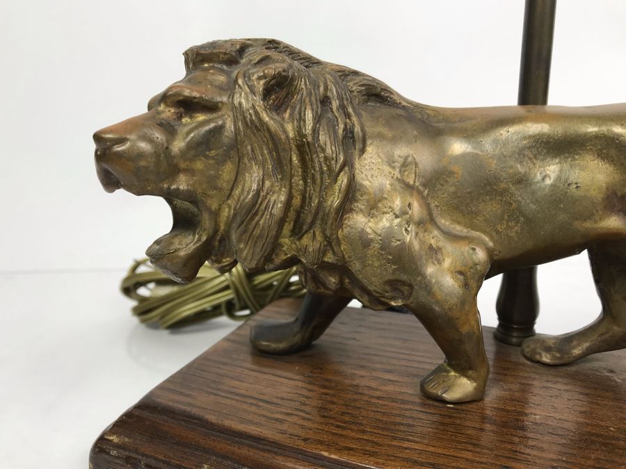Heavy Bronze Lion Desk Lamp Without Shade 9'W X 5'H [Photo 4]