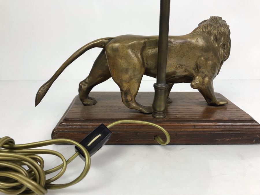 Heavy Bronze Lion Desk Lamp Without Shade 9'W X 5'H [Photo 10]