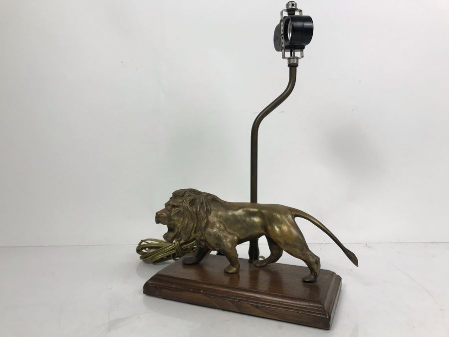 Heavy Bronze Lion Desk Lamp Without Shade 9'W X 5'H [Photo 3]