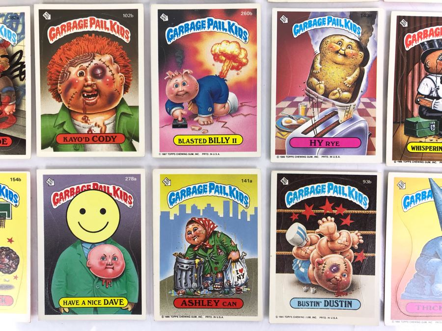 (32) Vintage 1985, 1986, 1987 Garbage Pail Kids Stickers