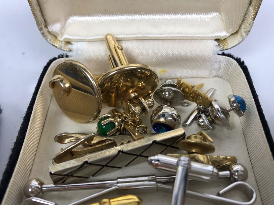Collection Of Men's Cufflinks And Tie Pins [Photo 7]