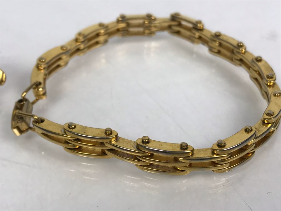 Vintage Matisse Renoir Brooch Pin, Napier Gold Tone Chain Link Bracelet, Sterling Silver Screw Back Earrings And WB Tasmanian Devil Pin [Photo 10]