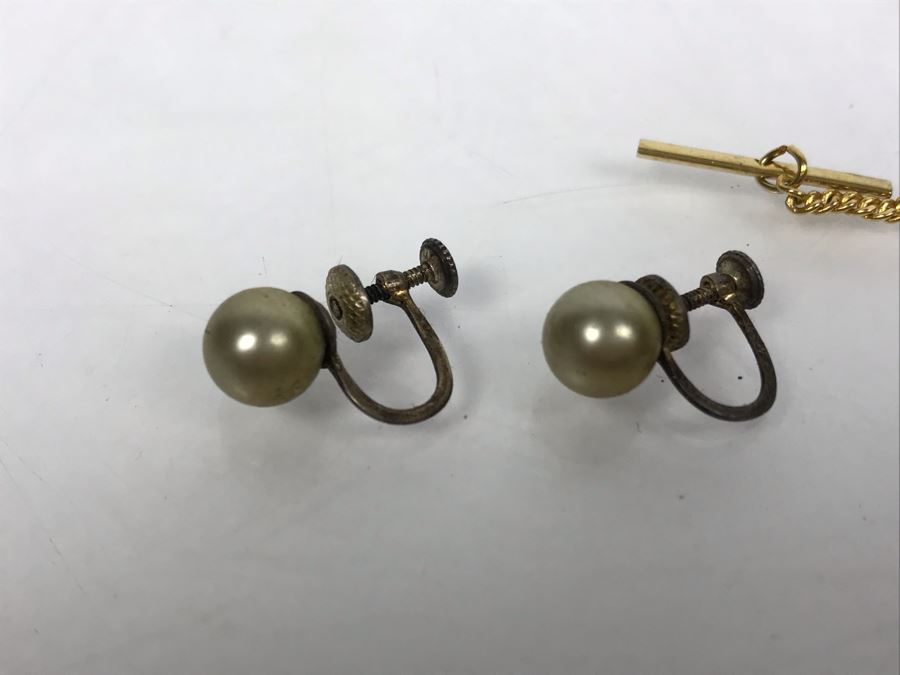 Vintage Matisse Renoir Brooch Pin, Napier Gold Tone Chain Link Bracelet, Sterling Silver Screw Back Earrings And WB Tasmanian Devil Pin [Photo 5]