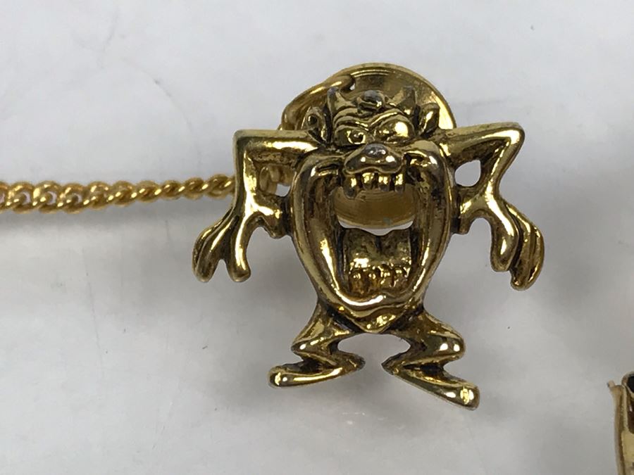 Vintage Matisse Renoir Brooch Pin, Napier Gold Tone Chain Link Bracelet, Sterling Silver Screw Back Earrings And WB Tasmanian Devil Pin [Photo 8]